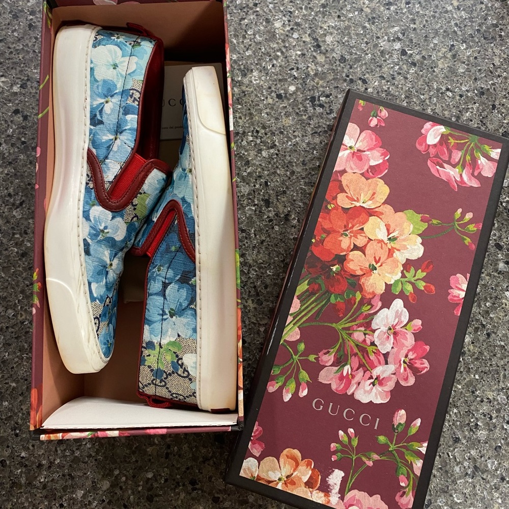 Gucci Bloom GG Blue with red trim Slip Sneakers